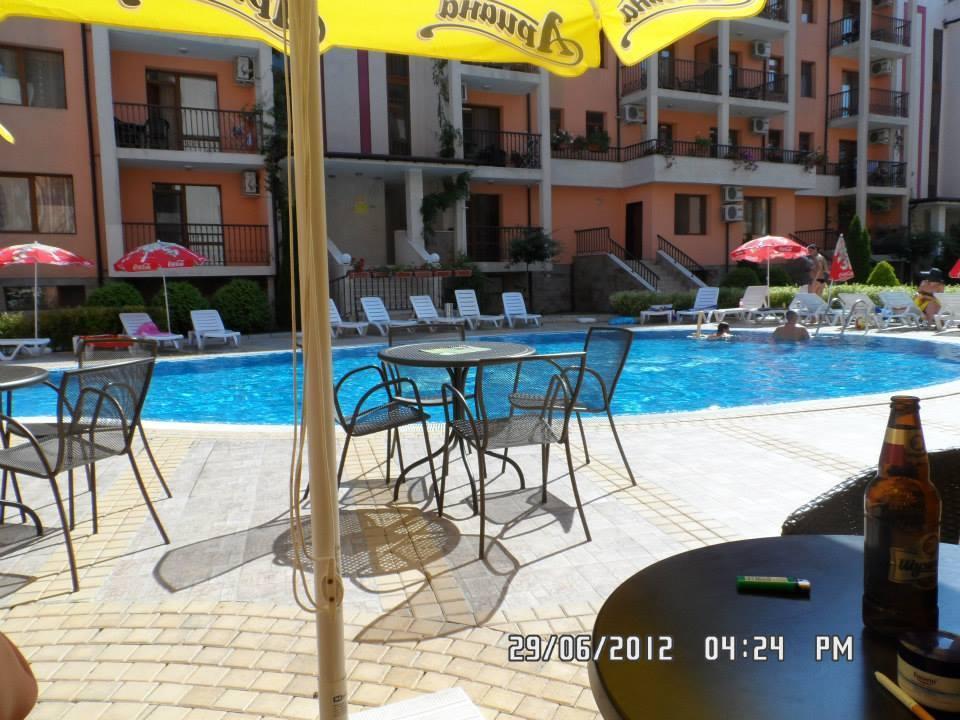 Gardenia Apartments Primorsko Exteriör bild